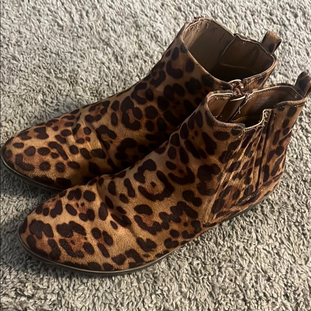 Leopard Print Heeled Boots